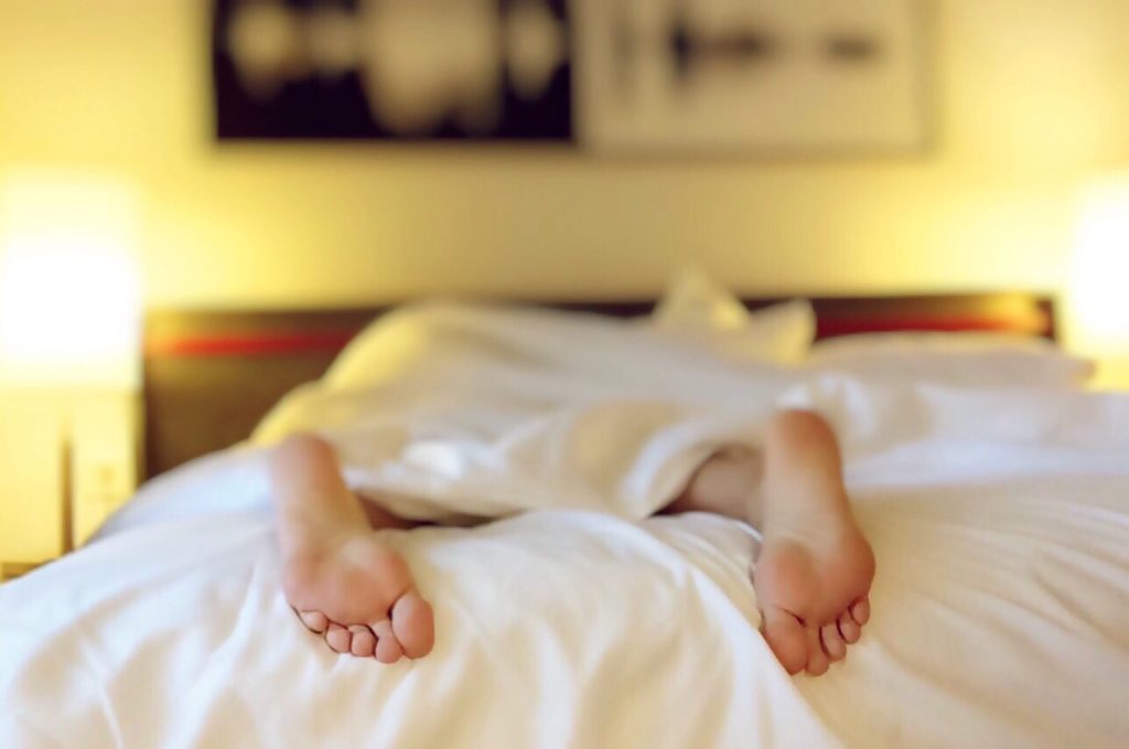 5 conseils pour bien dormir sur un canapélit Matelas